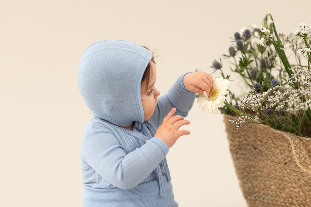 Babyhat August (innsalg)